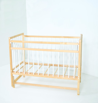 Детская кроватка MALIKA «Melisa-3» маятник продольный, белый